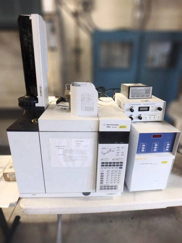 Agilent-Technologies-7890A-Gas-Chromatograph-GC-Single-FID-and-Plasma-Detectors.jpg Agilent-Technologies-7890A-Gas-Chromatograph-GC-Single-FID-and-Plasma-Detectors.jpg