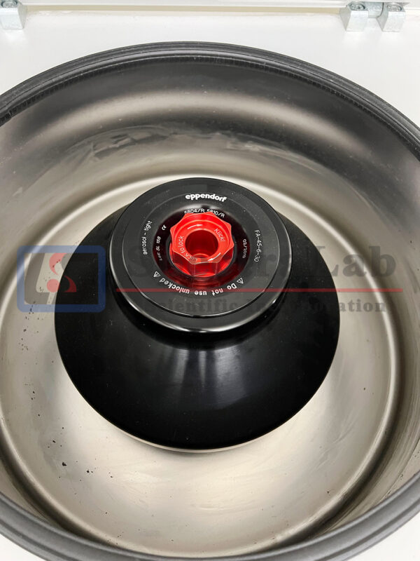 Eppendorf-Centrifuge-5810-2.jpg