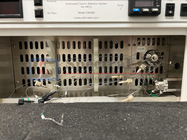 LC-Spiderling-Temperature-Controlled-Column-Selection-System-2.jpg