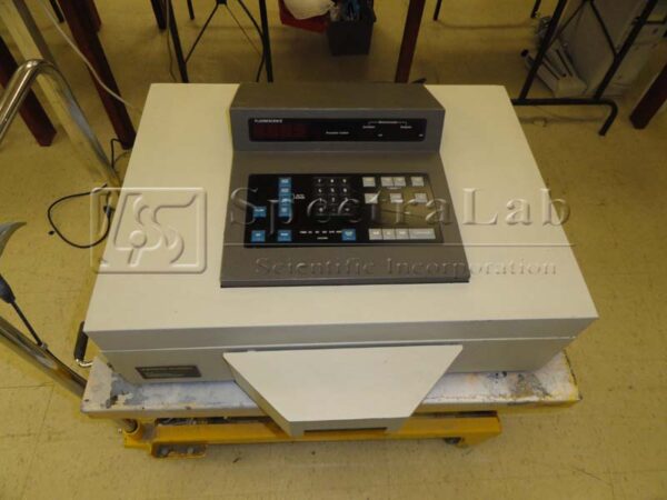 PE20LS320Fluorescence20Spectrophotometer-2_productimage_646_1.jpg