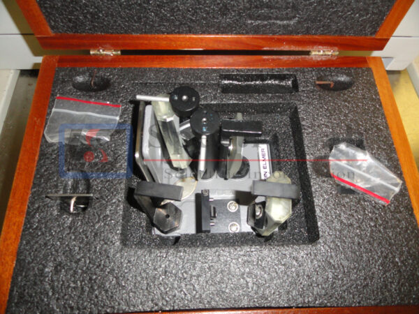 PerkinElmer20Spectrum20one20FTIR20Spectrometer20with20reflecting20beam20condenser1_productimage_2266_4.jpg