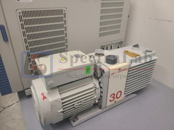 Thermo-Scientific-TSQ-Quantum-Access-Max-Triple-Quadrupole-Mass-Spectrometer-6.jpg