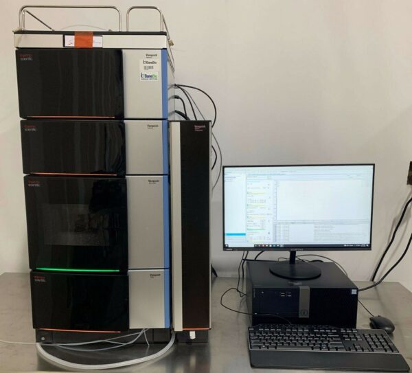 Thermo-Scientific-Vanquish-UHPLC-System-1.jpg