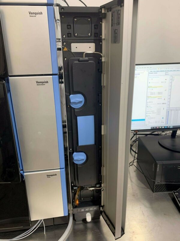 Thermo-Scientific-Vanquish-UHPLC-System-4.jpg