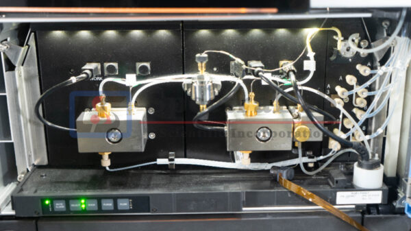 Thermo-Vanquish-HPLC-with-Binary-Pump-F-and-VWD-F-4.jpg