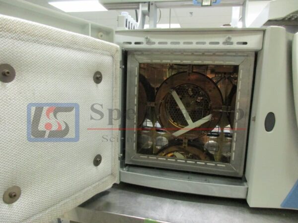Thermo20TSQ20Quantum20GC20with20TRACE20GC20Ultra20GCMSMS20System20TriPlus2010020Autosampler207_productimage_2297_4.jpg
