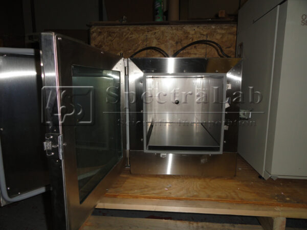 VWR201430M20Vacuum20Oven-3_productimage_890_2.jpg