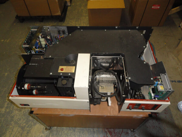 Varian20SpectrAA-3020Atomic20Absorption20Spectrometer202_productimage_1772_1.jpg