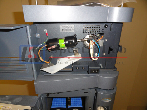 Waters20Nano20ACQUITY20UPLC20System20with20ACQUITY20299620PDA-3_productimage_1922_2.jpg